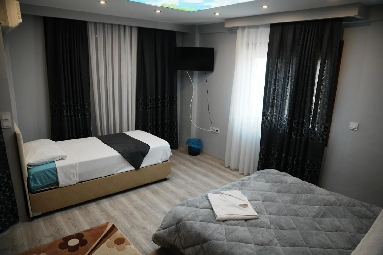 Birds Inn Kusadasi Turkey